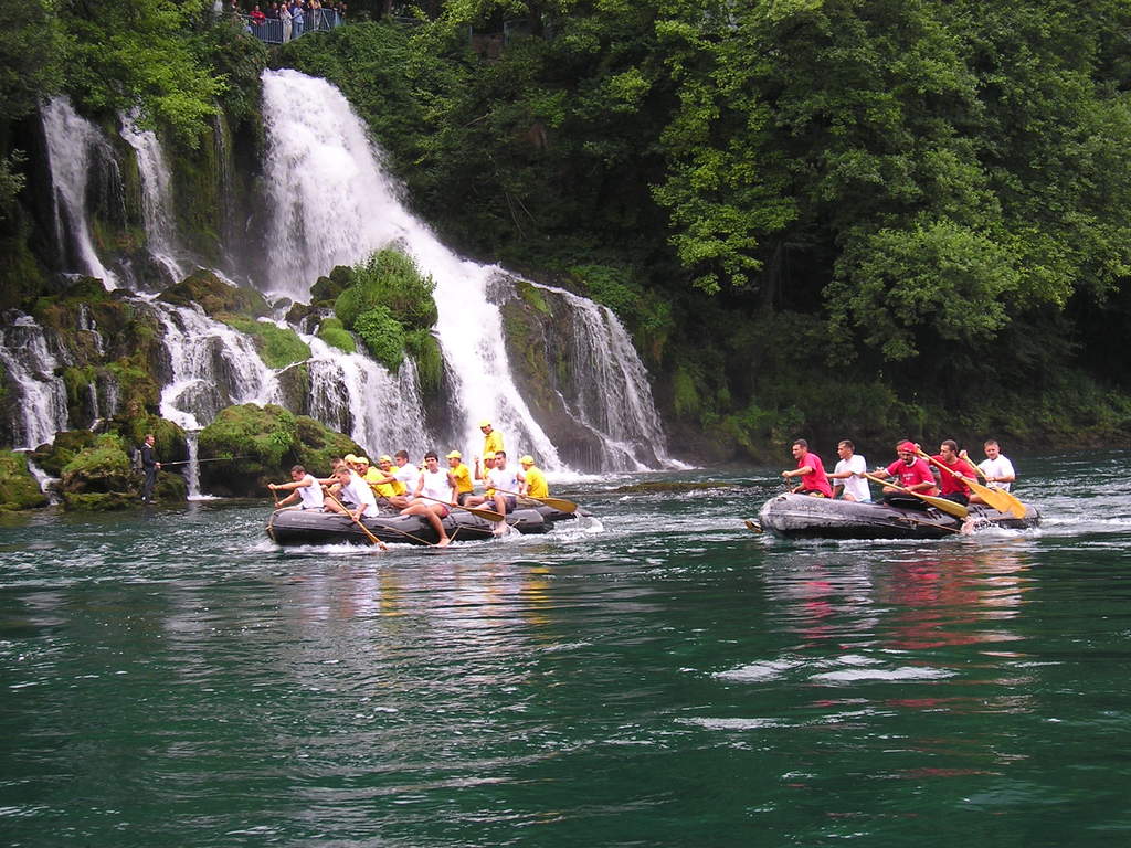 vrelo-waterfall.jpg