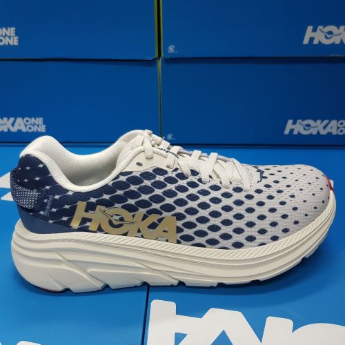 HOKA ONE ONE RINCON 2.jpg