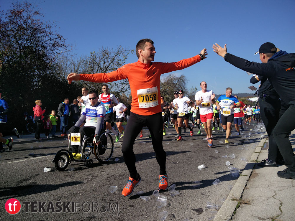 LM2016-68-of-110