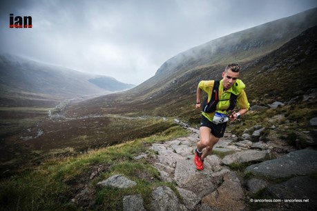 Slika je iz Severne Irske, kjer sem na finalni tekmi Britanske Skyrunning serije osvojil 2. mesto. Avtor slike je Ian Corless.