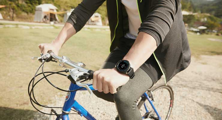 Slika-4_Gear-S3-frontier_Lifestyle_740