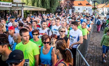 Konjiški maraton: prejmite tekaško majčko JOMA ali izlet za 50 ljudi